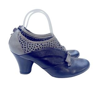Anthropologie Audley London Oxford Booties All Leather Grey Black Size 7.5 Retro